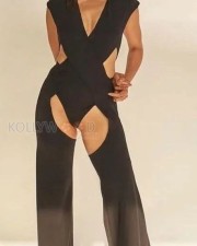 Sexy Taapsee Pannu in a Black Jumpsuit for Filmfare Magazine Middle East Photos 02