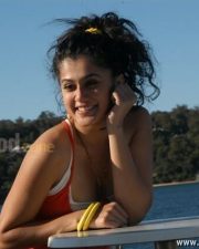 Sexy Tapsee Pictures