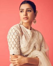 Shaakuntalam Heroine Samantha Photoshoot Stills 03