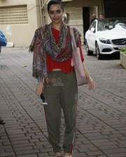 Shraddha Kapoor Spotted At Juhu Photos