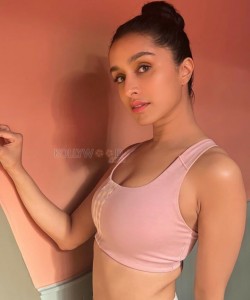 Shraddha Kapoor in Pink Workout Wear Photos 01