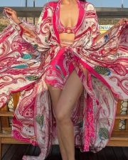 Sizzling Hot Karishma Tanna Holiday Travel Pictures 02