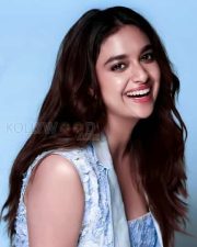 Smiling Keerthy Suresh Photo 01 Smiling Keerthy Suresh Photo 01
