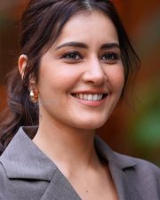 Sophisticated and Modern Raashi Khanna in a Structured Grey Textured Blazer Pictures 01