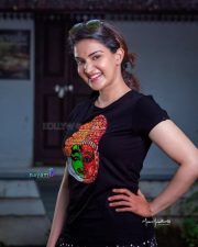 South Actress Honey Rose Photoshoot Pictures