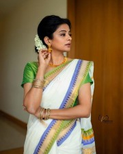 South Actress Priyamani Saree Photoshoot Stills 04