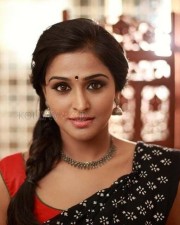 South Actress Remya Nambeesan Photoshoot Pictures