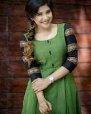 South Actress Sakshi Agarwal Photoshoot Pictures