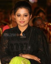 South Indian Actress Priyamani New Pictures
