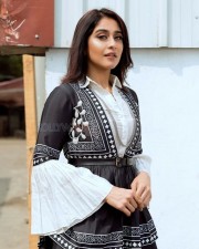 South Indian Actress Regina Cassandra New Photoshoot Pictures