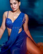 Sparkling Mallu Babe Saniya Iyappan in a Blue Saree with a Sleeveless Spaghetti Strap Bralette Photos 04 Sparkling Mallu Babe Saniya Iyappan in a Blue Saree with a Sleeveless Spaghetti Strap Bralette Photos 04