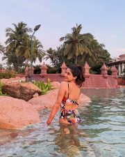 Striking Sakshi Agarwal Holiday Bikini Pictures 01