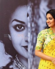 Stunning Actress Keerthi Suresh Photos