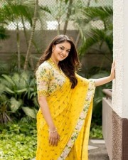 Stunning Actress Keerthi Suresh Photos