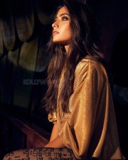 Stunning Beauty Rashmika Mandanna Sensational Pictures 02
