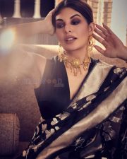 Stunning Jacqueline Fernandez in a Black Butterfly Saree at Vanita Awards Event Photos 01 Stunning Jacqueline Fernandez in a Black Butterfly Saree at Vanita Awards Event Photos 01