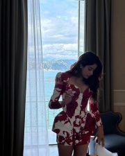 Stunning Janhvi Kapoor in a Red and White Mini Dress with a Bustier Neckline Photos 04 Stunning Janhvi Kapoor in a Red and White Mini Dress with a Bustier Neckline Photos 04
