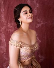 Stunning Keerthy Suresh in a Multicolored Lehenga Photos 01 Stunning Keerthy Suresh in a Multicolored Lehenga Photos 01