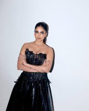Stunning Malavika Mohanan in a Bold Black Off Shoulder Gown Photos 05 Stunning Malavika Mohanan in a Bold Black Off Shoulder Gown Photos 05