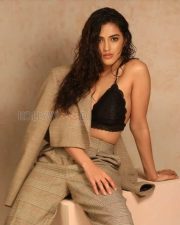 Stunning Malvika Sharma in a Sexy Photoshoot Photos 03