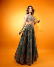Stunning Pooja Hegde in a Green Lehenga with Matching Bralette Photos 04 Stunning Pooja Hegde in a Green Lehenga with Matching Bralette Photos 04