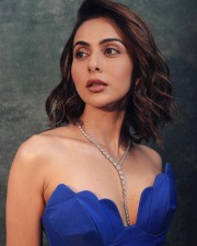 Stunning Rakul Preet Singh in a Blue Gown Photos 01