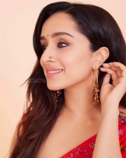 Stunning Shraddha Kapoor in a Kalamkari Floral Orange See with Cleavage Revealing Neckline Photos 02 Stunning Shraddha Kapoor in a Kalamkari Floral Orange See with Cleavage Revealing Neckline Photos 02