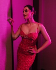 Stunning Tapsee Pannu in a Pink Gown Photos 02