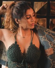 Stunning Yashika Aannand in a Green Netted Bra Pictures 04
