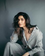 Stylish Karishma Tanna in a Grey Full Sleeved Button Down Shirt with a Matching Wide Legged Trousers Photos 03 Stylish Karishma Tanna in a Grey Full Sleeved Button Down Shirt with a Matching Wide Legged Trousers Photos 03