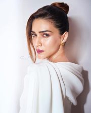 Stylish Kriti Sanon in a White Bodycon Dress Stills 02 Stylish Kriti Sanon in a White Bodycon Dress Stills 02