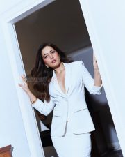 Stylish Raashii Khanna in a White Blazer and Matching Skirt Photos 07 Stylish Raashii Khanna in a White Blazer and Matching Skirt Photos 07