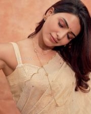 Stylish Samantha in Cotton Saree Photoshoot Stills 03 Stylish Samantha in Cotton Saree Photoshoot Stills 03