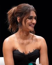 Super Gorgeous Kriti Sanon in a Strapless Black Corset Gown at International Film Festival of India GOA Photos 03