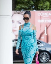 Super Hot Esha Gupta in a Body Hugging Dress at Cannes 2023 Photos 03