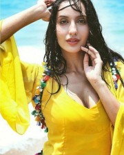 Super Model Nora Fatehi Sexy Pictures 34