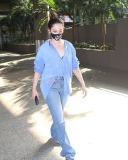 Tamanna Bhatia Spotted at Airport Pictures