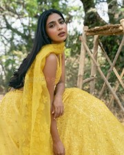Tamil Actress Aishwarya Lekshmi Beautiful Photos 01