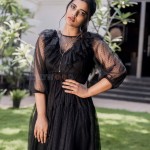 Tamil Actress Aishwarya Rajesh Lace Black Dress Photos 02 Tamil Actress Aishwarya Rajesh Lace Black Dress Photos 02