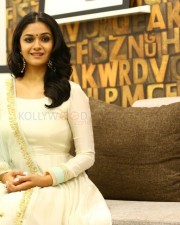 Tamil Actress Keerthy Suresh New Photoshoot Pictures