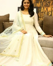 Tamil Actress Keerthy Suresh New Photoshoot Pictures