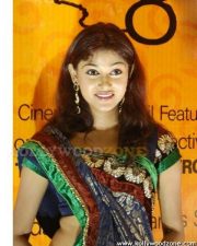 Tamil Actress Oviya Pictures
