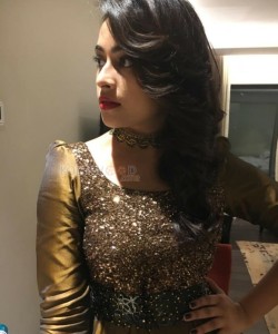 Tamil Actress Sri Divya Photoshoot Pictures 02