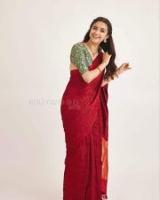 Tamil Heroine Keerthy Suresh in a Red Silk Saree Photos 05 Tamil Heroine Keerthy Suresh in a Red Silk Saree Photos 05