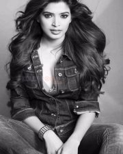 Tamil Heroine Sanchita Shetty Sexy Photoshoot Photos