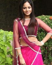 Tamilukku En Ondrai Aluthavum Heroine Aishwarya Dutta Photos