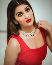 Yashika Aannand (Yaashika Aanand) 22 Teen Actress Yashika Aannand Photoshoot Pictures