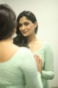 Telugu Actress Sandhya Raju at Natyam Movie Interview Pictures 41