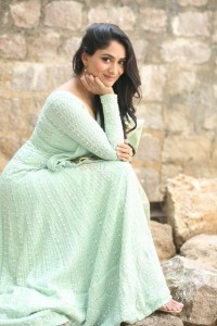 Telugu Actress Sandhya Raju at Natyam Movie Interview Pictures 74
