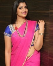 Telugu Actress Shyamala Sexy Sareephotos